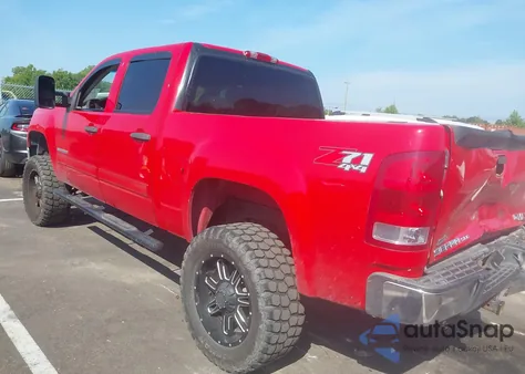 2011 GMC Sierra 1500 Sle z USA, uszkodzony, nr VIN 3GTP2VE34BG130872